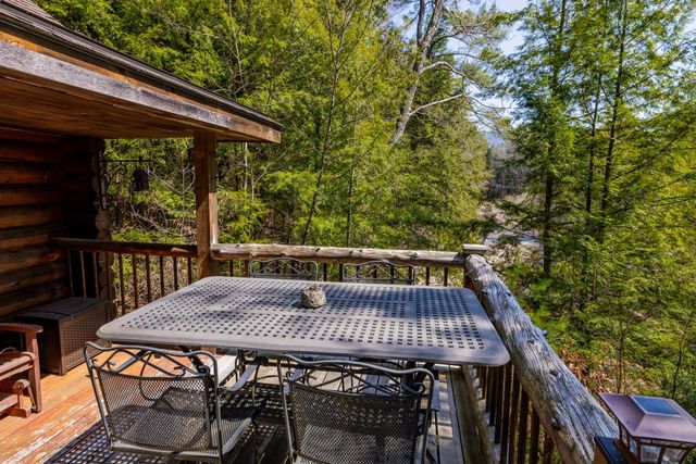553 Roaring Branch Road, Arlington, VT 05250