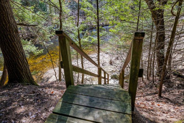 553 Roaring Branch Road, Arlington, VT 05250