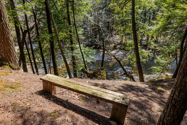 553 Roaring Branch Road, Arlington, VT 05250