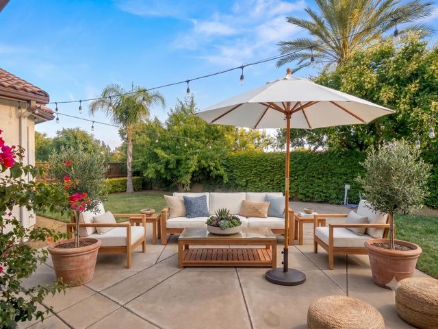 1970 N Langley, Clovis, CA 93619