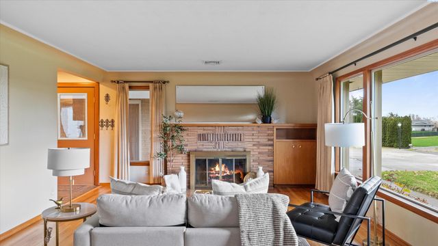 7715 W Dradie St, Pasco, WA 99301