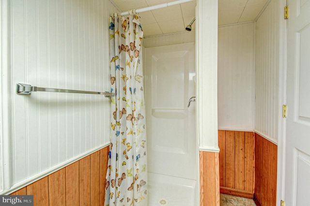 220 UNIVERSITY BLVD E, Silver Spring, MD 20901