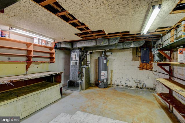 220 UNIVERSITY BLVD E, Silver Spring, MD 20901