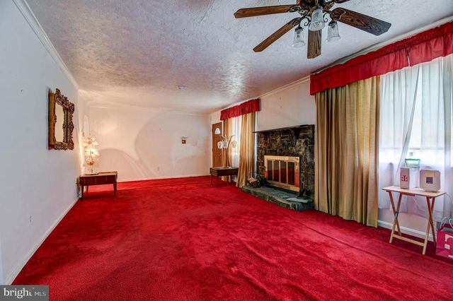 220 UNIVERSITY BLVD E, Silver Spring, MD 20901