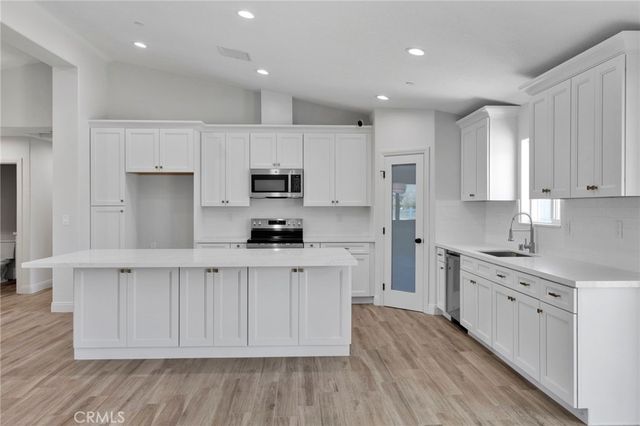 9148 Piedra Avenue, Hesperia, CA 92345