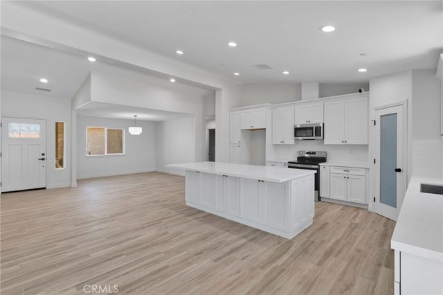 9148 Piedra Avenue, Hesperia, CA 92345