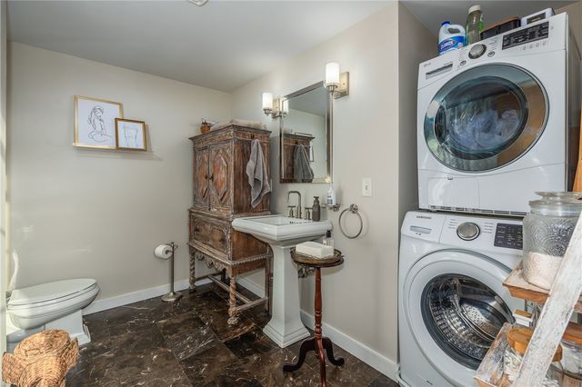 28 Bayley Street 301, Pawtucket, RI 02860