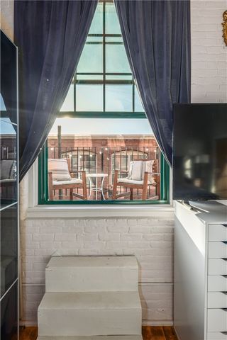 28 Bayley Street 301, Pawtucket, RI 02860