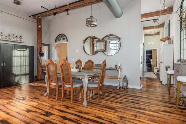 28 Bayley Street 301, Pawtucket, RI 02860