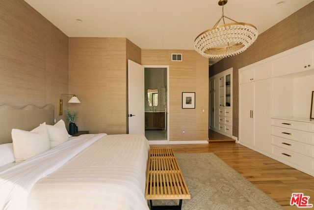 2591 Leicester Drive, Los Angeles, CA 90046