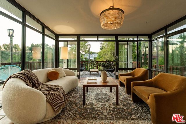 2591 Leicester Drive, Los Angeles, CA 90046