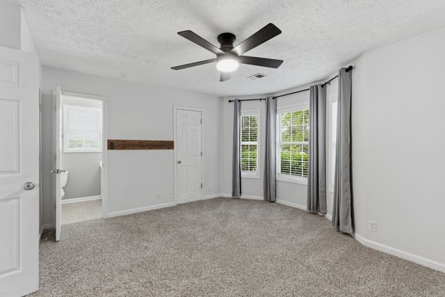 1019 Willowbank Dr, S, Ashland City, TN 37015