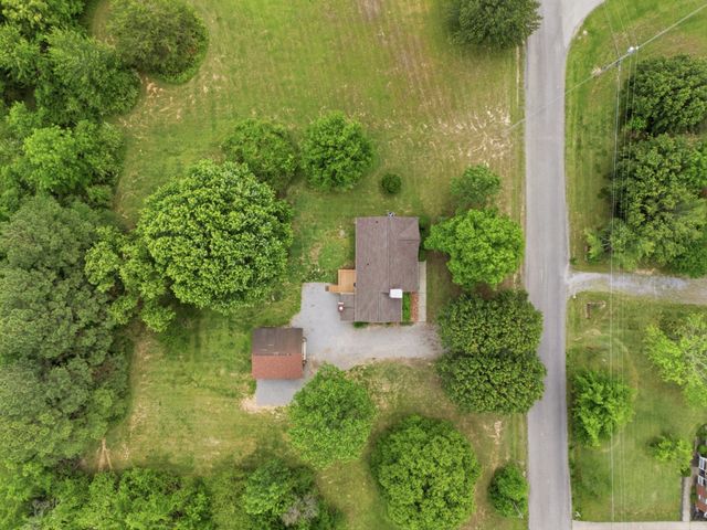 1019 Willowbank Dr, S, Ashland City, TN 37015