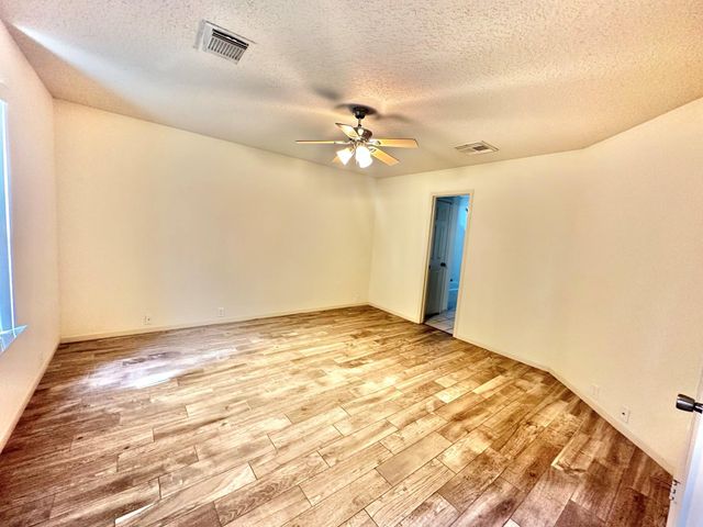 18214 Wren Dale Lane, Humble, TX 77346