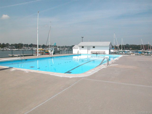 947 Shore Acres Drive, Mamaroneck, NY 10543