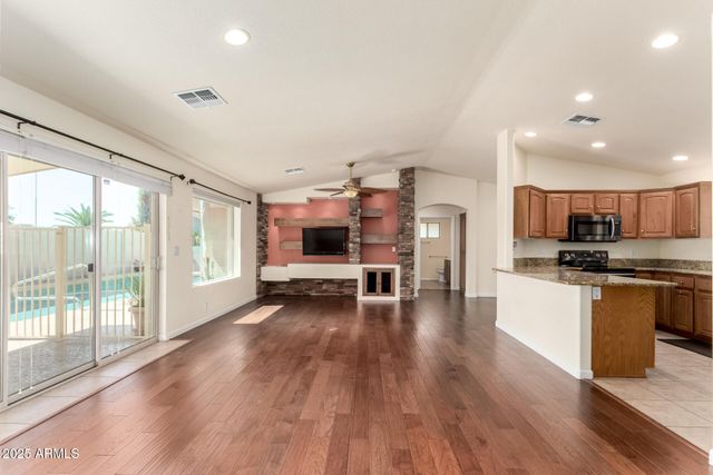 11027 E NATAL Avenue, Mesa, AZ 85209