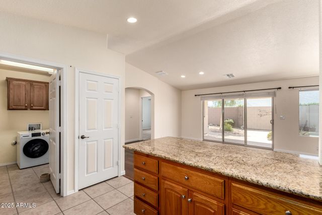 11027 E NATAL Avenue, Mesa, AZ 85209