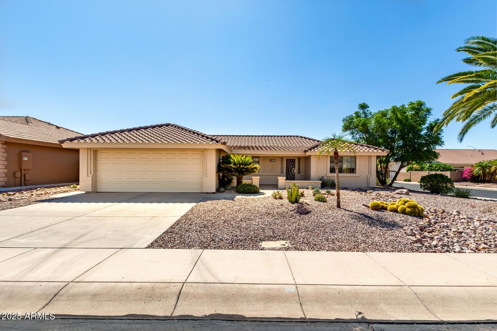 11027 E NATAL Avenue, Mesa, AZ 85209 — photo 2