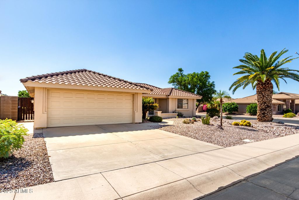 11027 E NATAL Avenue, Mesa, AZ 85209 — photo 5