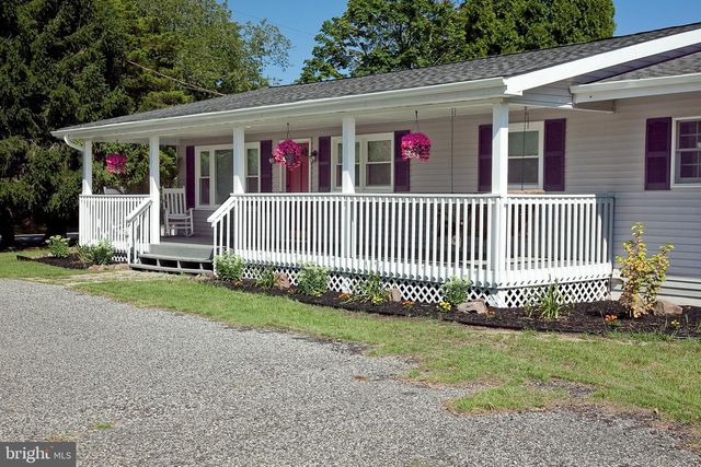 201 CRESCENT BLVD, Millville, NJ 08332