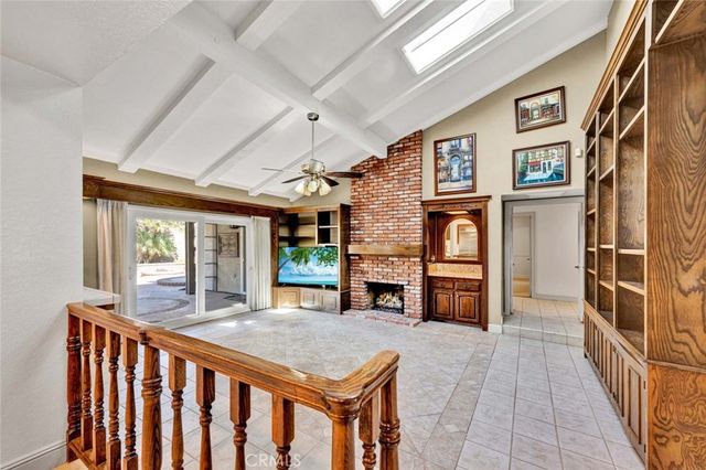 18886 Mount Walton Circle, Fountain Valley, CA 92708