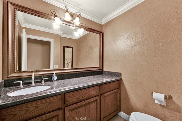 18886 Mount Walton Circle, Fountain Valley, CA 92708