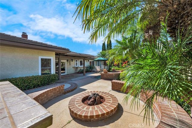 18886 Mount Walton Circle, Fountain Valley, CA 92708