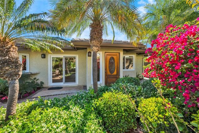 18886 Mount Walton Circle, Fountain Valley, CA 92708