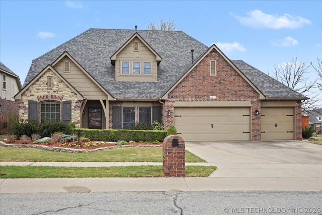 4035 W Twin Oaks Place, Broken Arrow, OK 74011