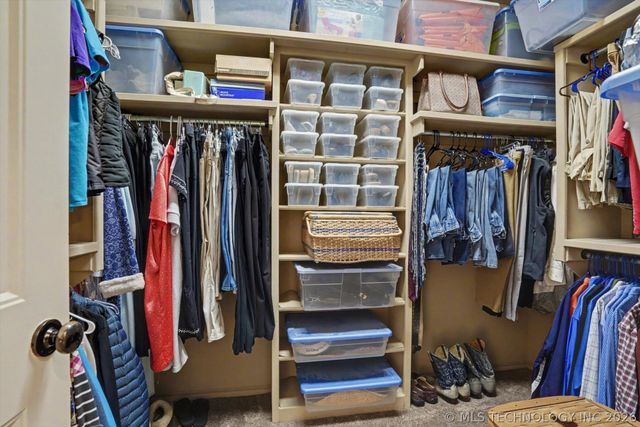 4035 W Twin Oaks Place, Broken Arrow, OK 74011