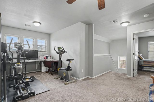 4035 W Twin Oaks Place, Broken Arrow, OK 74011