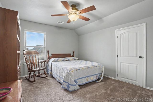 4035 W Twin Oaks Place, Broken Arrow, OK 74011