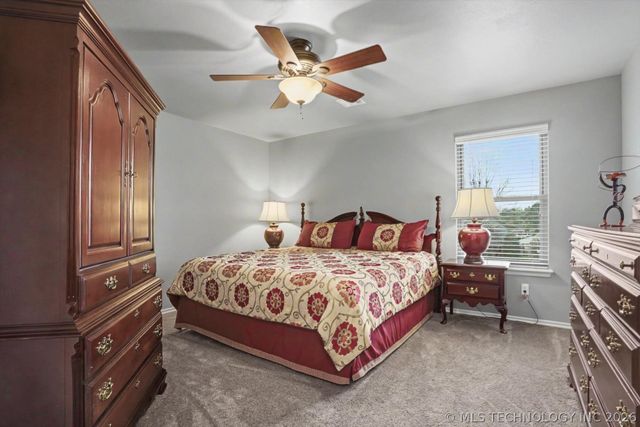 4035 W Twin Oaks Place, Broken Arrow, OK 74011