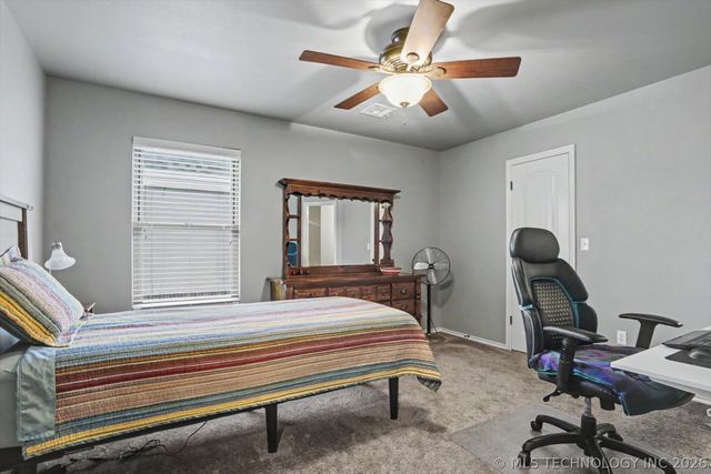 4035 W Twin Oaks Place, Broken Arrow, OK 74011