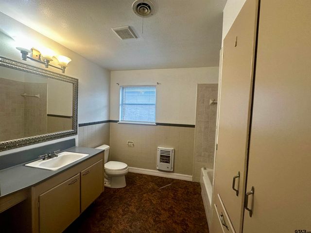 937 Magnolia, Tyler, TX 75701