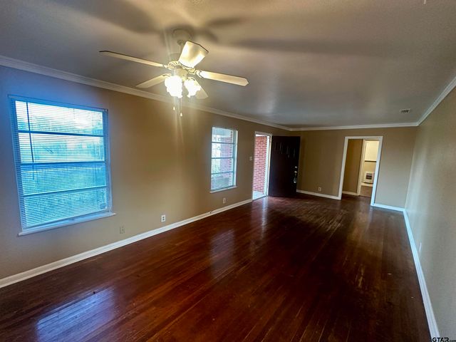 937 Magnolia, Tyler, TX 75701