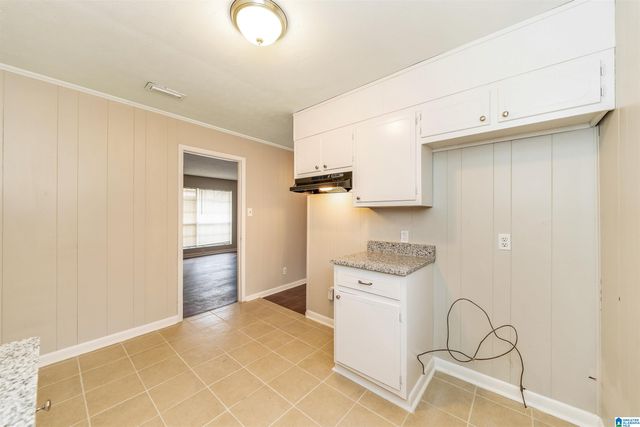 908 S HAMMETT AVENUE, Sylacauga, AL 35150
