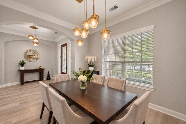 10 Camplight Court, Spring, TX 77389