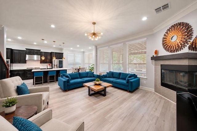 10 Camplight Court, Spring, TX 77389