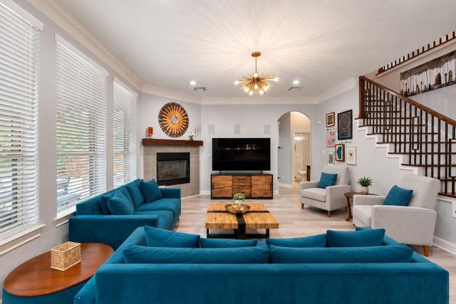 10 Camplight Court, Spring, TX 77389