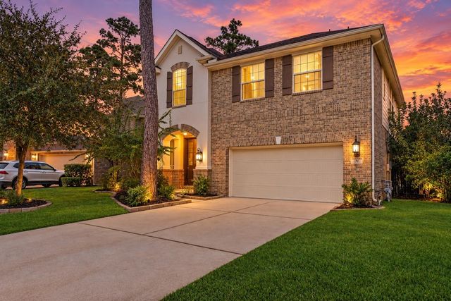 10 Camplight Court, Spring, TX 77389