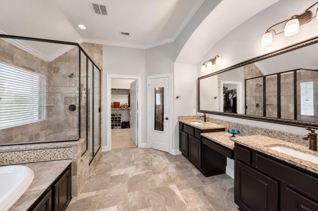 10 Camplight Court, Spring, TX 77389
