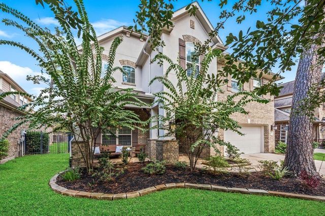 10 Camplight Court, Spring, TX 77389