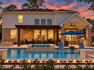10 Camplight Court, Spring, TX 77389