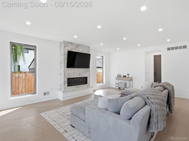 3516 Linwood Avenue, Royal Oak, MI 48073