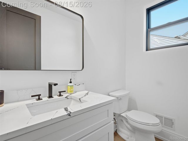 3516 Linwood Avenue, Royal Oak, MI 48073