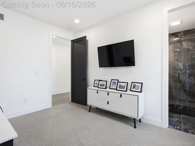 3516 Linwood Avenue, Royal Oak, MI 48073