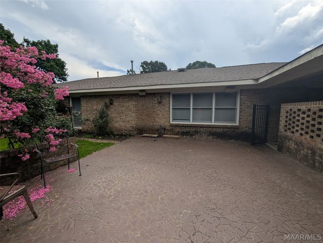 111 Arrowhead Drive, Montgomery, AL 36117