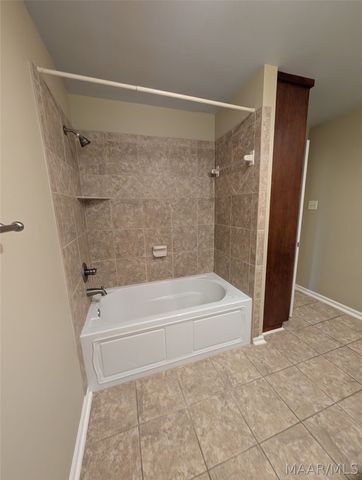 111 Arrowhead Drive, Montgomery, AL 36117