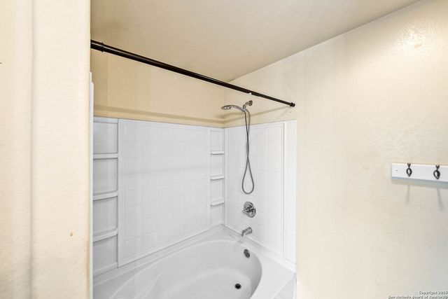 2211 Mission Verde, San Antonio, TX 78223